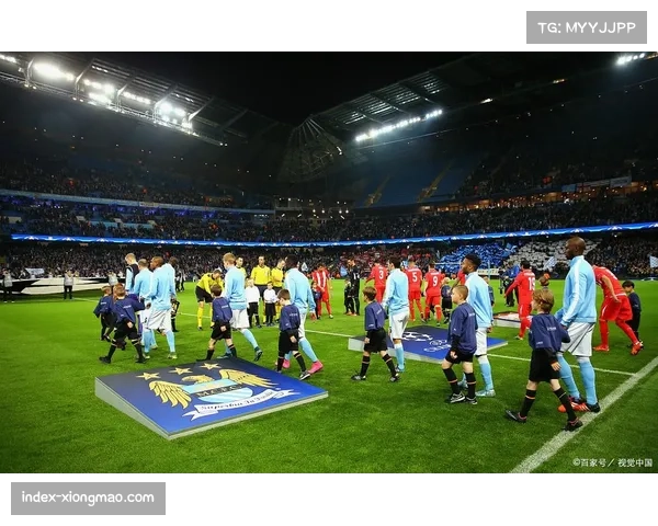 布鲁日三比三逼平巴塞罗那 欧冠主场展现顽强斗志 布鲁日三比三逼平巴塞罗那 欧冠主场展现顽强斗志