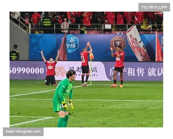 罗慕洛角球直接破门 定位球战术设计精密度提升 罗慕洛角球直接破门 定位球战术设计精密度提升